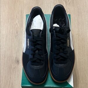Brand new in box Puma Black and White Men's Sneakers